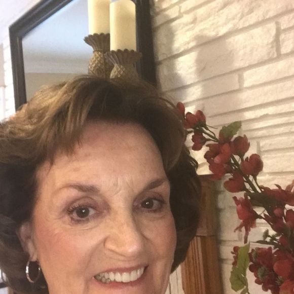 Meet your Posher, Joyce - Picture 1 of 1